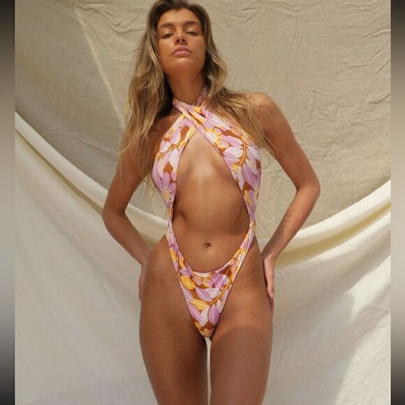 Stone Fox Azalea One Piece Swimsuit - Retro Bloom Print XL NWT - Picture 7 of 10